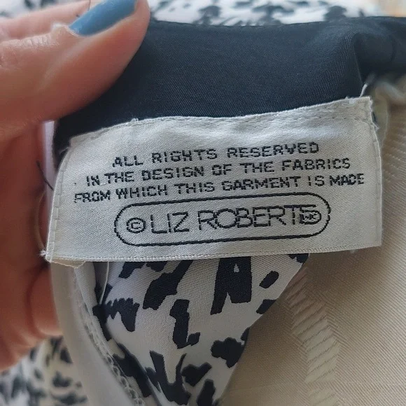 Liz Robert's 1980s Black and White with bow short sleeve Dress size 8 - Picture 4 of 10